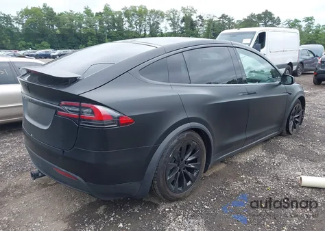 2019 Tesla Model X 100D/75D/Long Range from USA, damaged, VIN 5YJXCBE2XKF197727